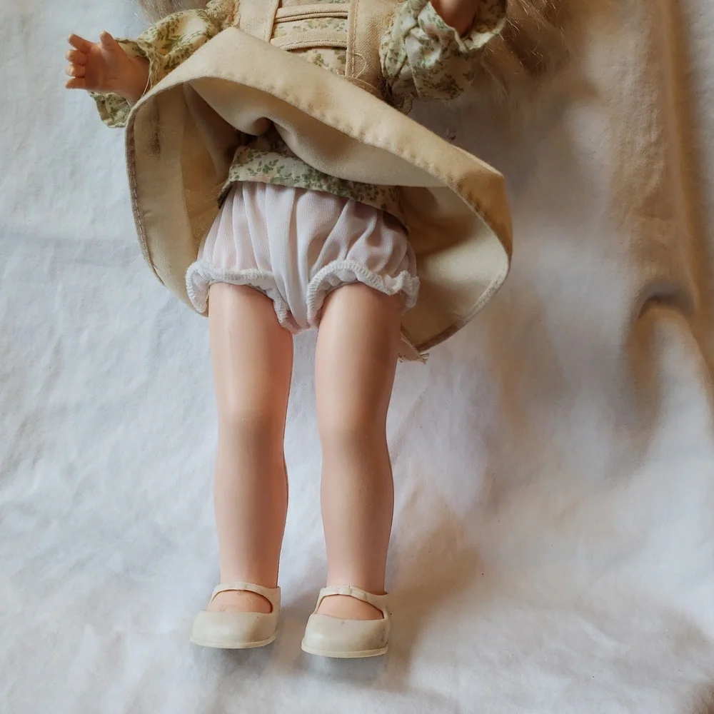 Vintage 1979 Playmates 12